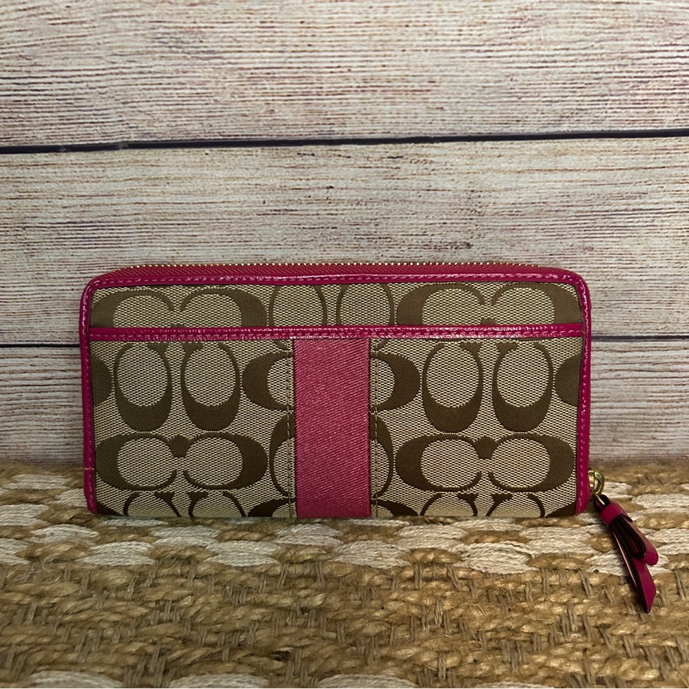 Coach Signature Canvas Wallet - Fuchsia & Khaki - Picture 2 of 3